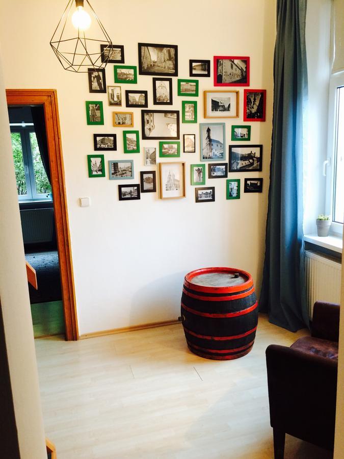 Historical Beer Apartment ブラチスラヴァ エクステリア 写真